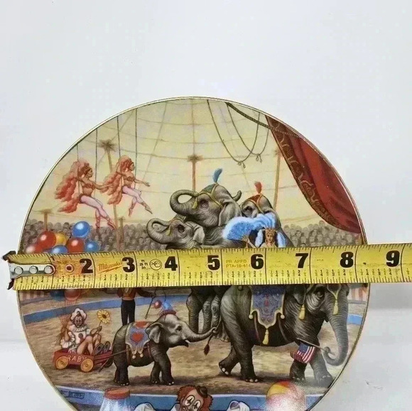 Ringling And Barnum collectors plate 1981 - Picture 3 of 3